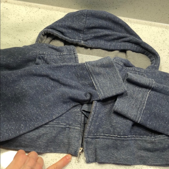 Bundle of 2 Urban Pipeline hoodies - Picture 6 of 6